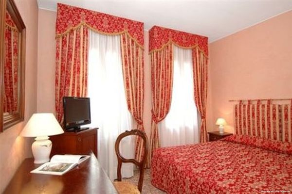 Villa Patriarca Hotel (Mirano)